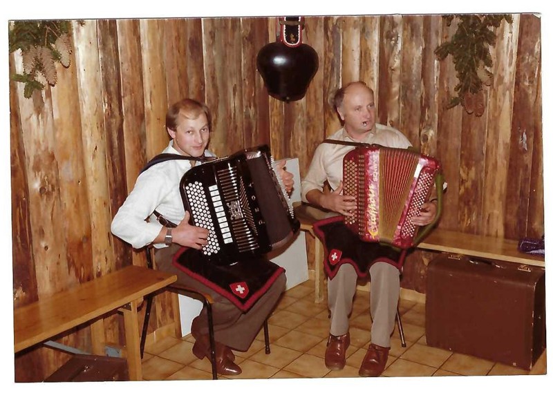 Mit Schöff Röösli